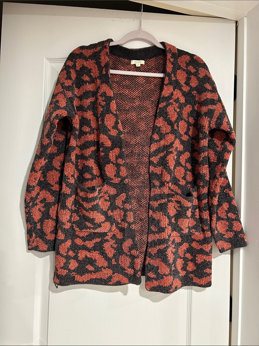 ODDY Open-Front Animal Print Cardigan in Rust and Black